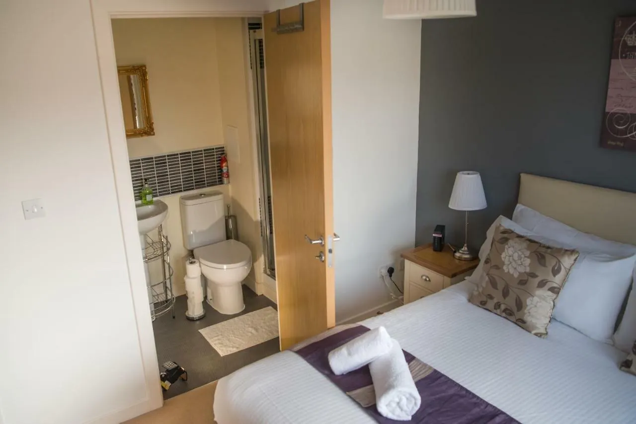 Lochend Park View Apartment Edinburgh