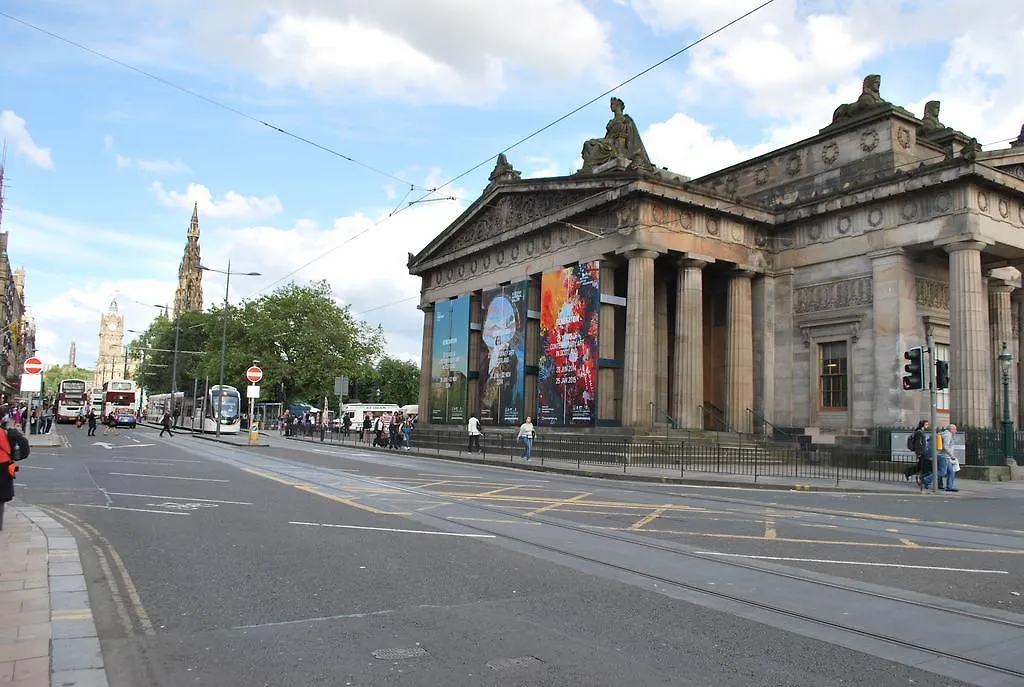Lochend Park View Apartment Edinburgh 0*,