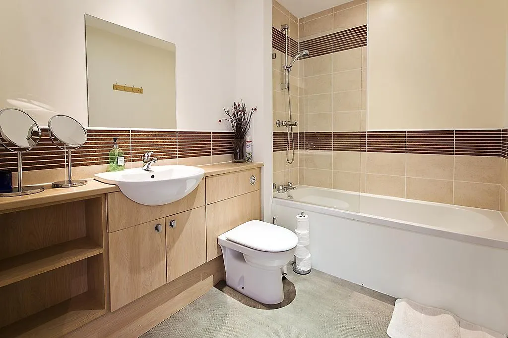 Lochend Park View Apartment Edinburgh 0*,  United Kingdom
