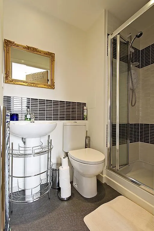 Lochend Park View Apartment Edinburgh